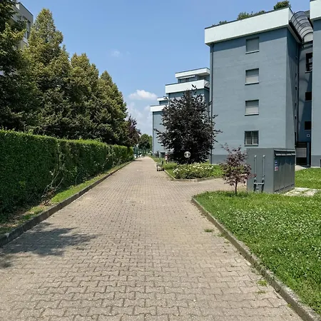 Kandinsky - With Pool Διαμέρισμα Settimo Milanese